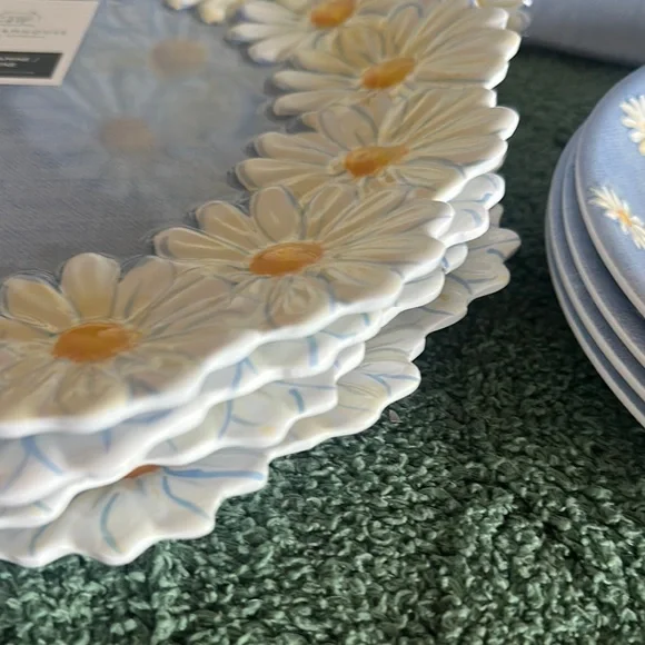 The Farmhouse by Rachel Ashwell Sunflower 🌻Serving Tray Plates Melamine Blue NEW - Picture 10 of 11